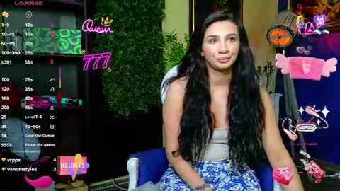 Snapshot of nicollepalmer chatting on 06.12.26 Nicolle online show from 06.12.26