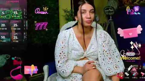 Nicolle online show from 08.03.26