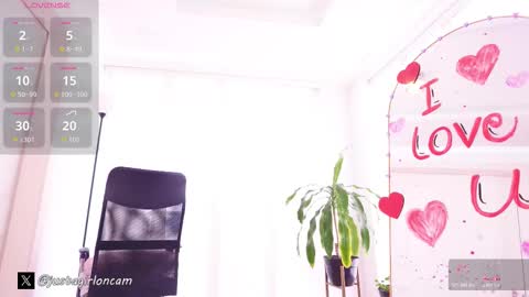 Snapshot of nicollet_ chatting on 02.11.26 Nicollet online show from 02.11.26