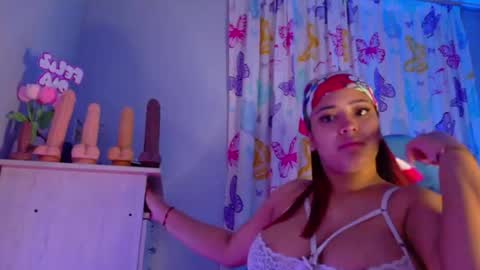 Snapshot of nicolletaylorq chatting on 07.13.26 Nicolle Miley online show from 07.13.26