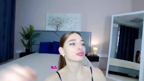 NicolRos online show from 11.08.25