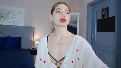 Snapshot of nicolros chatting on 01.09.26 NicolRos online show from 01.09.26