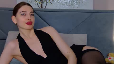 Snapshot of nicolros chatting on 03.05.26 NicolRos online show from 03.05.26