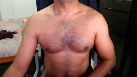 Snapshot of night_rider09711 chatting on 12.28.24 night_rider09711 online show from 12.28.24