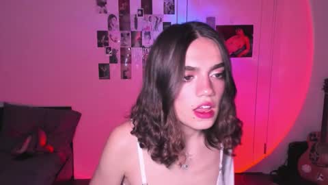 Daisy online show from 10.14.25