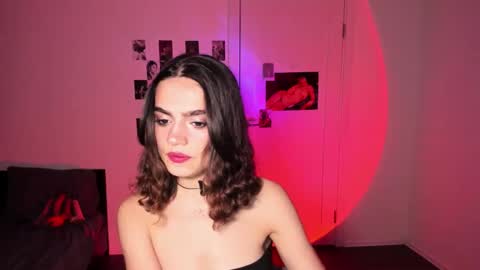 Daisy online show from 10.16.25