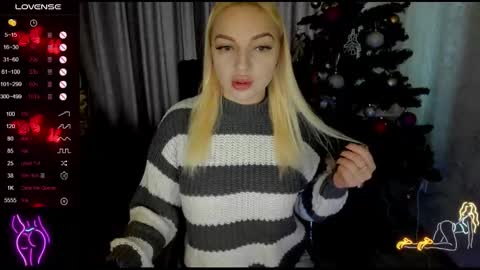 Snapshot of nigo_nika chatting on 12.04.25 nigo_nika online show from 12.04.25