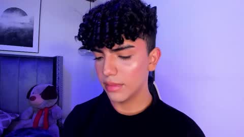 niick_twink online show from 10.25.25