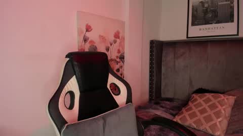 niick_twink online show from 12.15.25