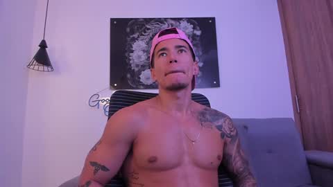 Niick online show from 12.26.24