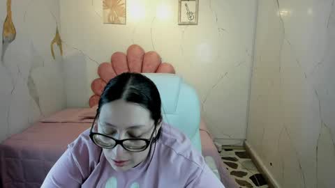 Anni online show from 04.27.26