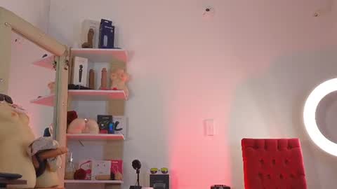 Snapshot of nijinsky_latinboy chatting on 08.01.26 Nijinsky online show from 08.01.26