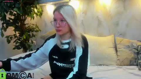 Nika Sm online show from 08.06.26