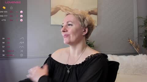 Nika online show from 12.24.24