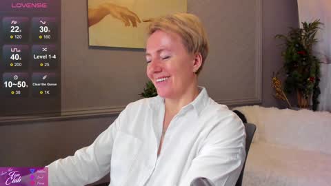 Nika online show from 01.11.25