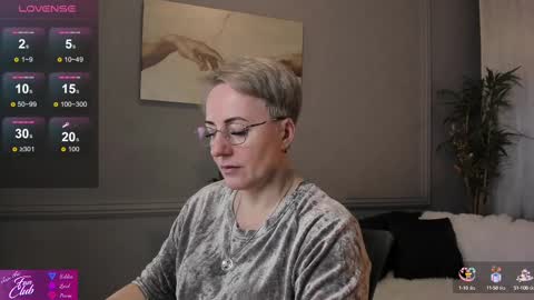 Nika online show from 02.16.25