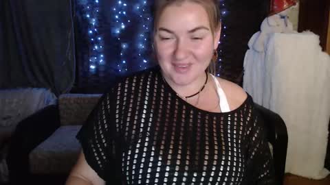 Snapshot of nikaskylink chatting on 11.10.25 Nika online show from 11.10.25