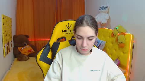 nikastarkk online show from 02.06.25