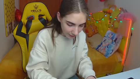 nikastarkk online show from 03.12.25