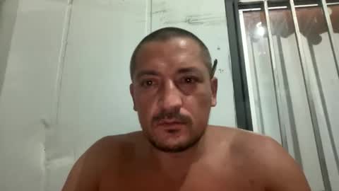 Snapshot of nikaulas chatting on 04.26.26 Nasty Couple online show from 04.26.26