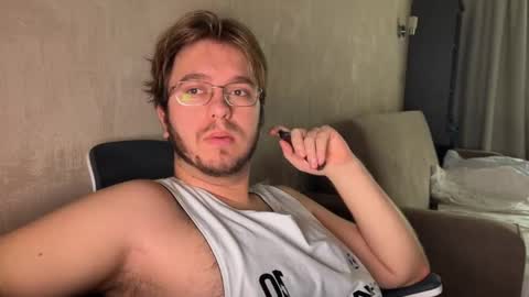 Snapshot of nikceline chatting on 11.06.25 Celine online show from 11.06.25