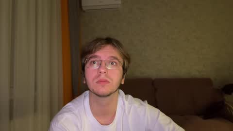 Snapshot of nikceline chatting on 11.29.25 Celine online show from 11.29.25