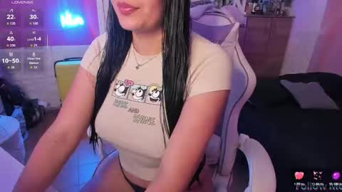 niki_sweet06 online show from 11.23.25