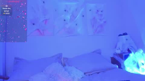    online show from 10.22.25