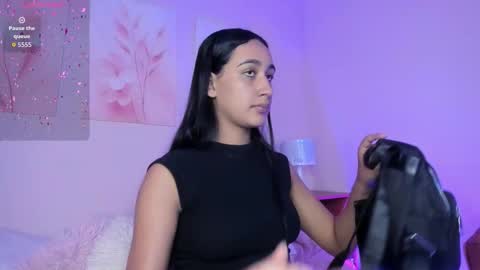    online show from 11.01.25