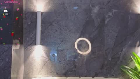 Snapshot of nikka_tx chatting on 12.20.25 Online 2200 to 600 online show from 12.20.25