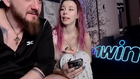 nikki7377 online show from 01.28.25