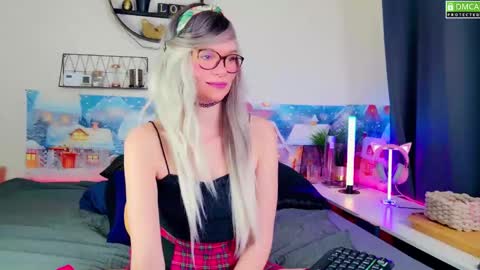 Kitty Chatte online show from 12.28.24