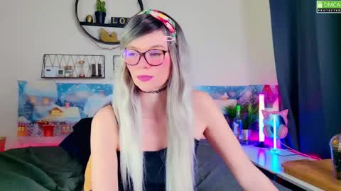 Kitty Chatte online show from 12.30.24