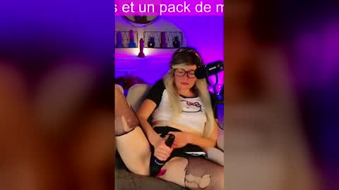 Kitty Chatte online show from 05.04.26