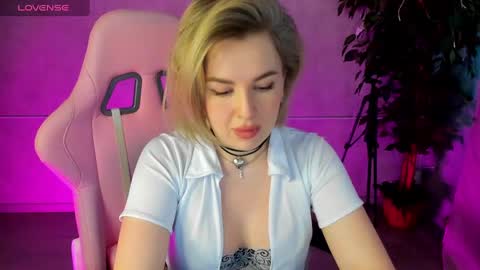 Nikki online show from 03.12.25