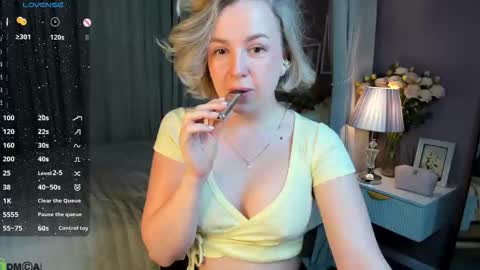 Nikki online show from 09.12.25