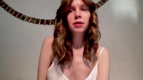 Nikki online show from 01.17.25