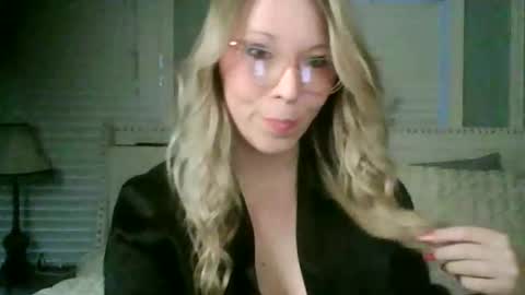 Snapshot of nikkib653466 chatting on 02.03.26 nikkib653466 online show from 02.03.26