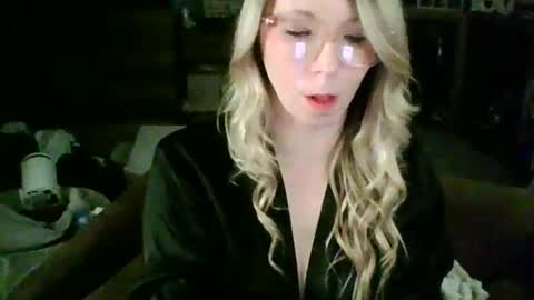 Snapshot of nikkib653466 chatting on 02.19.26 nikkib653466 online show from 02.19.26
