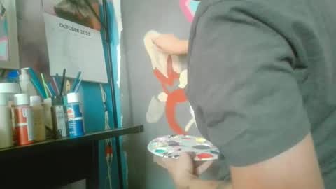 Nikkie online show from 10.14.25