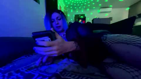 Nikki Neverland online show from 04.28.26