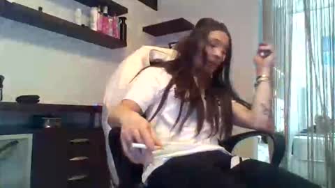 Nikki online show from 05.10.26
