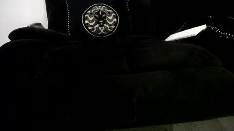 Snapshot of nikkkibabyyyy chatting on 11.25.25 Niquita Sparkles online show from 11.25.25