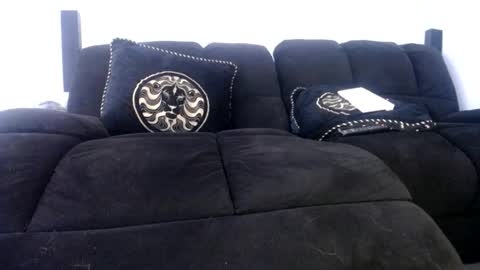 Snapshot of nikkkibabyyyy chatting on 12.04.25 Niquita Sparkles online show from 12.04.25