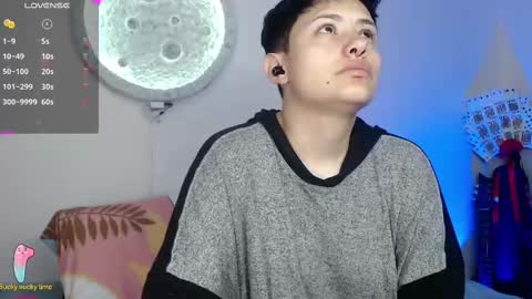 Nikky online show from 02.23.25