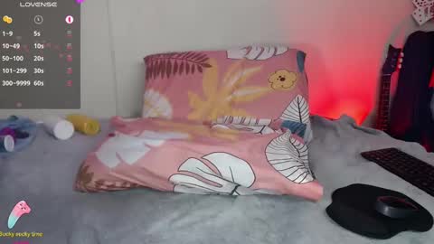 Nikky online show from 03.04.25