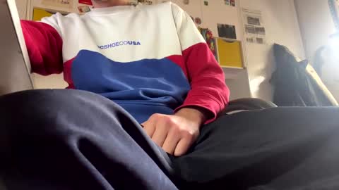 Niko online show from 12.27.24