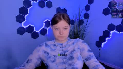 Snapshot of nikol_kitt chatting on 05.16.26 Little Niko Help me reach my goals online show from 05.16.26