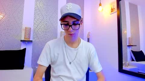    online show from 01.08.25