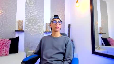    online show from 01.27.25